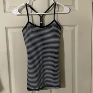 Lululemon Power Y Tank *Luon Silver Slate/Black stripe Sz 4 lion• Like New